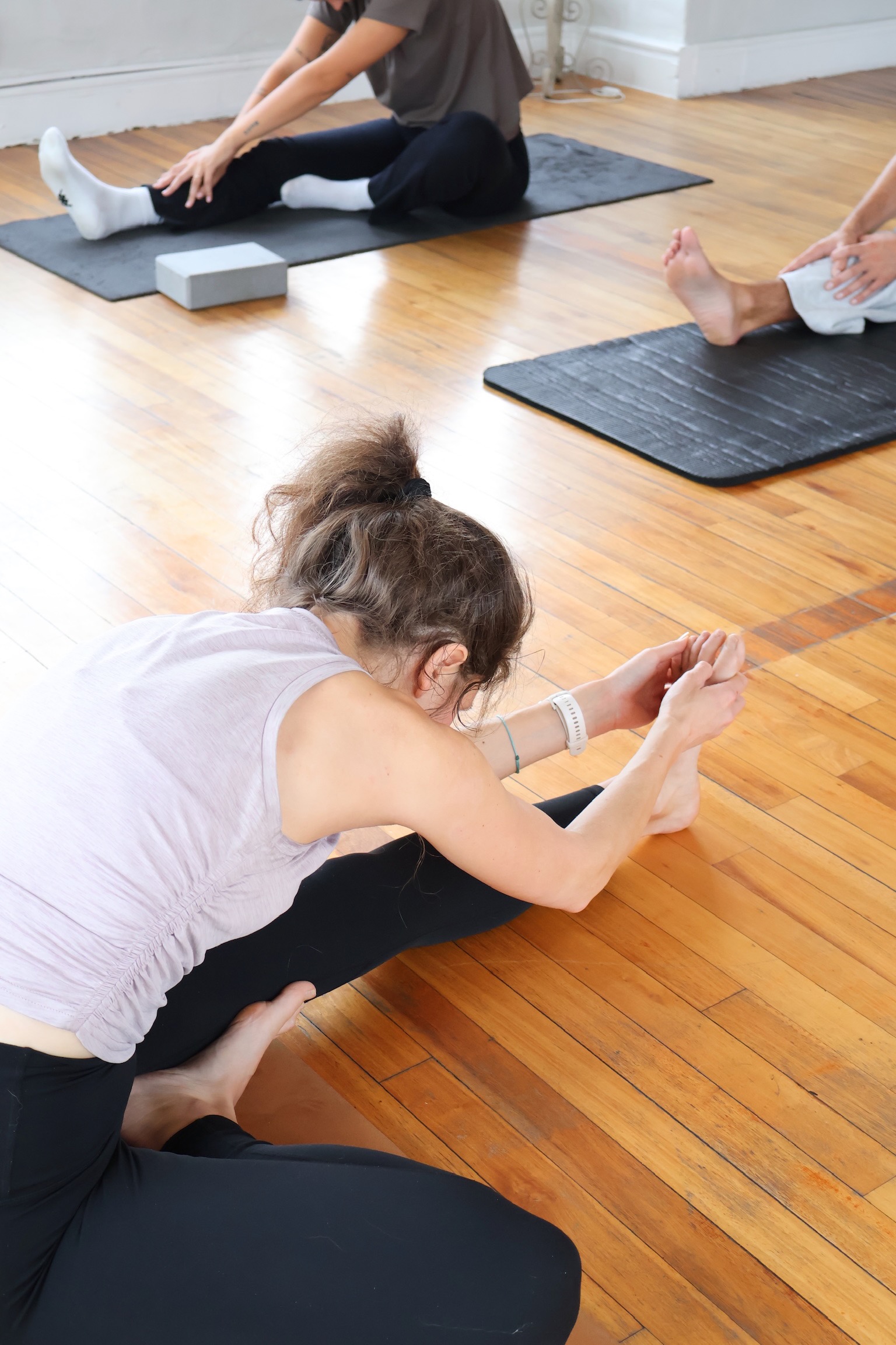 Calm breathwork atmosphere
